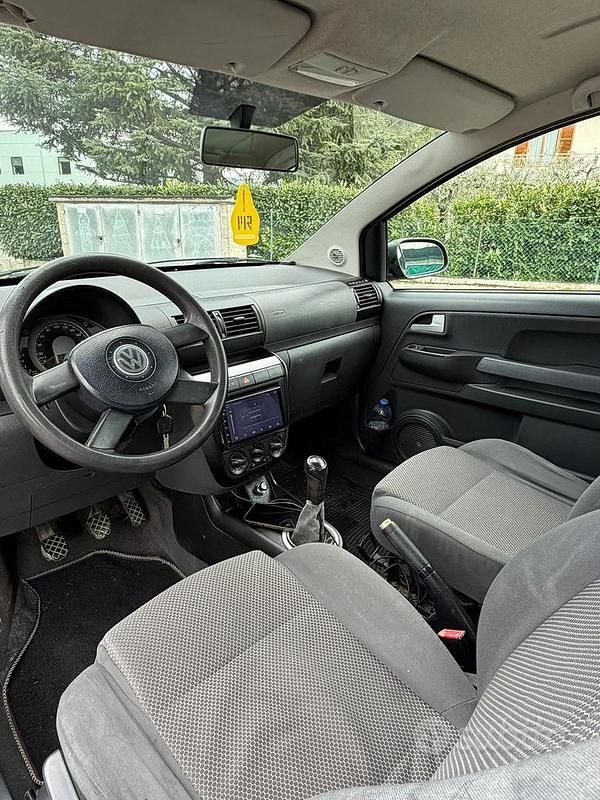 Usata VW Fox 54 CV (39 kW) 2007 Blu Utilitaria