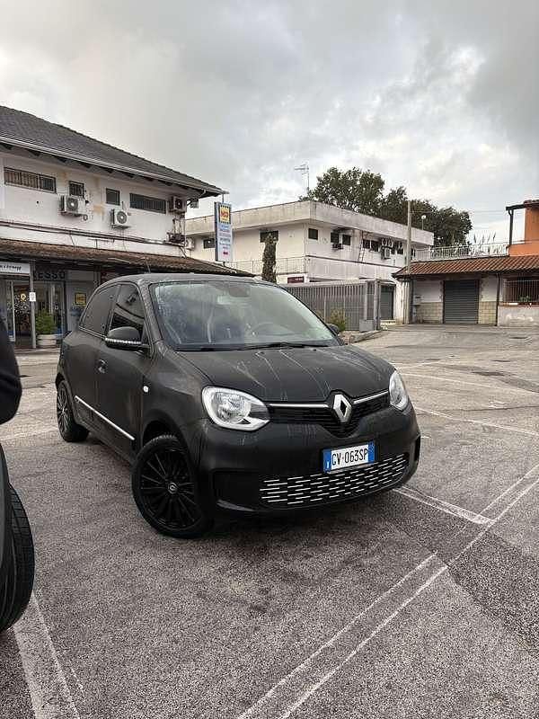 Usata Renault Twingo Urban Night 65 CV (47 kW) 2024 Utilitaria