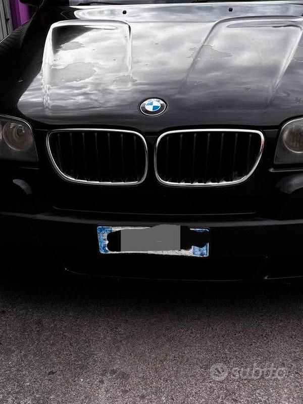 Nero Usata 2007 BMW X3 SUV | 6500 € - Immagine 1/4