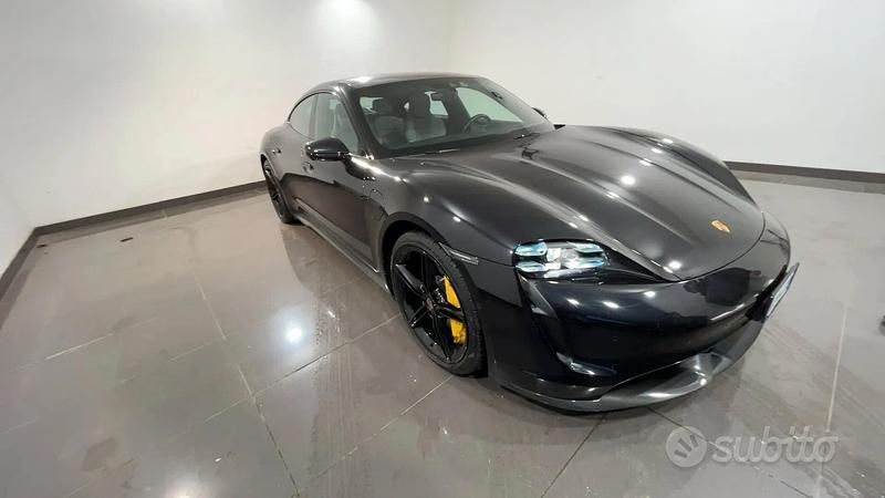 Usata Porsche Taycan Turbo S 2020 Nero Berlina