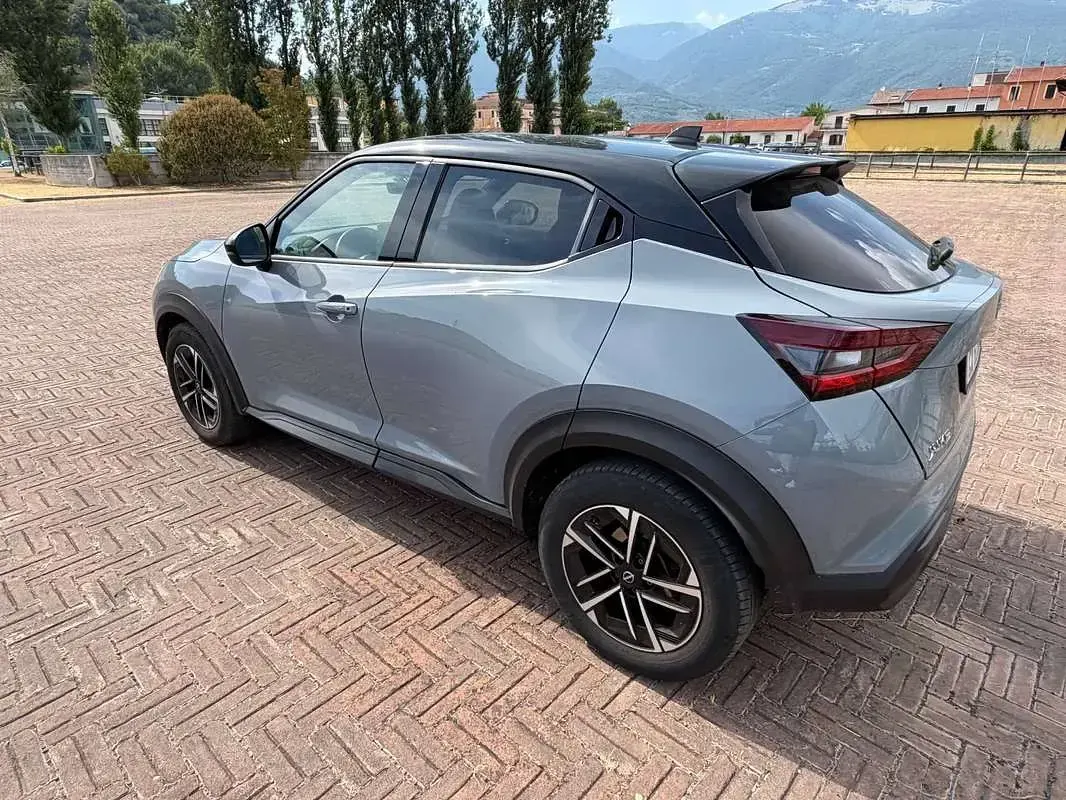 Usata Nissan Juke N-Connecta 116 CV (85 kW) 2025 Grigio SUV