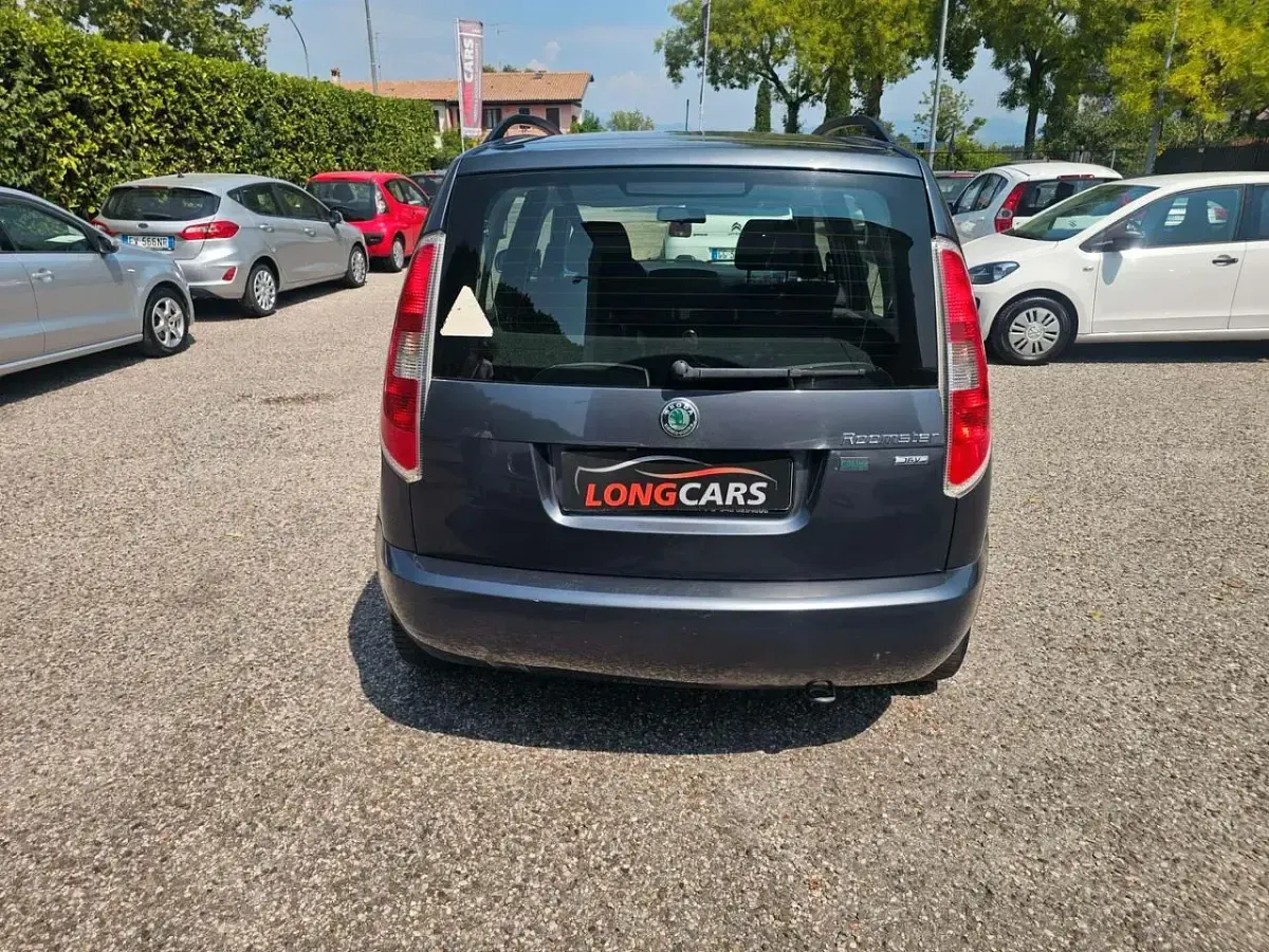Usata Skoda Roomster Sport 86 CV (63 kW) 2008 Blu Monovolume