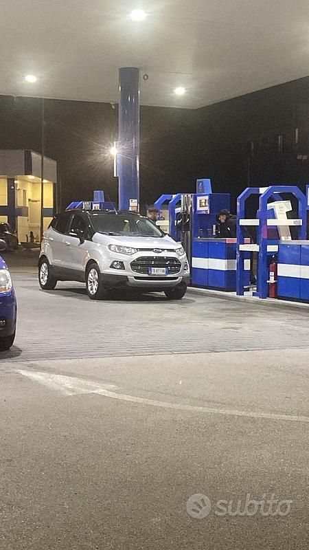 Grigio Usata 2015 Ford Ecosport Titanium S SUV | 8500 € (Buon prezzo) - Immagine 1/4