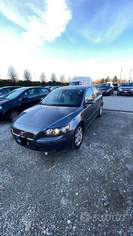 Usata Volvo S40 2004 Grigio Berlina
