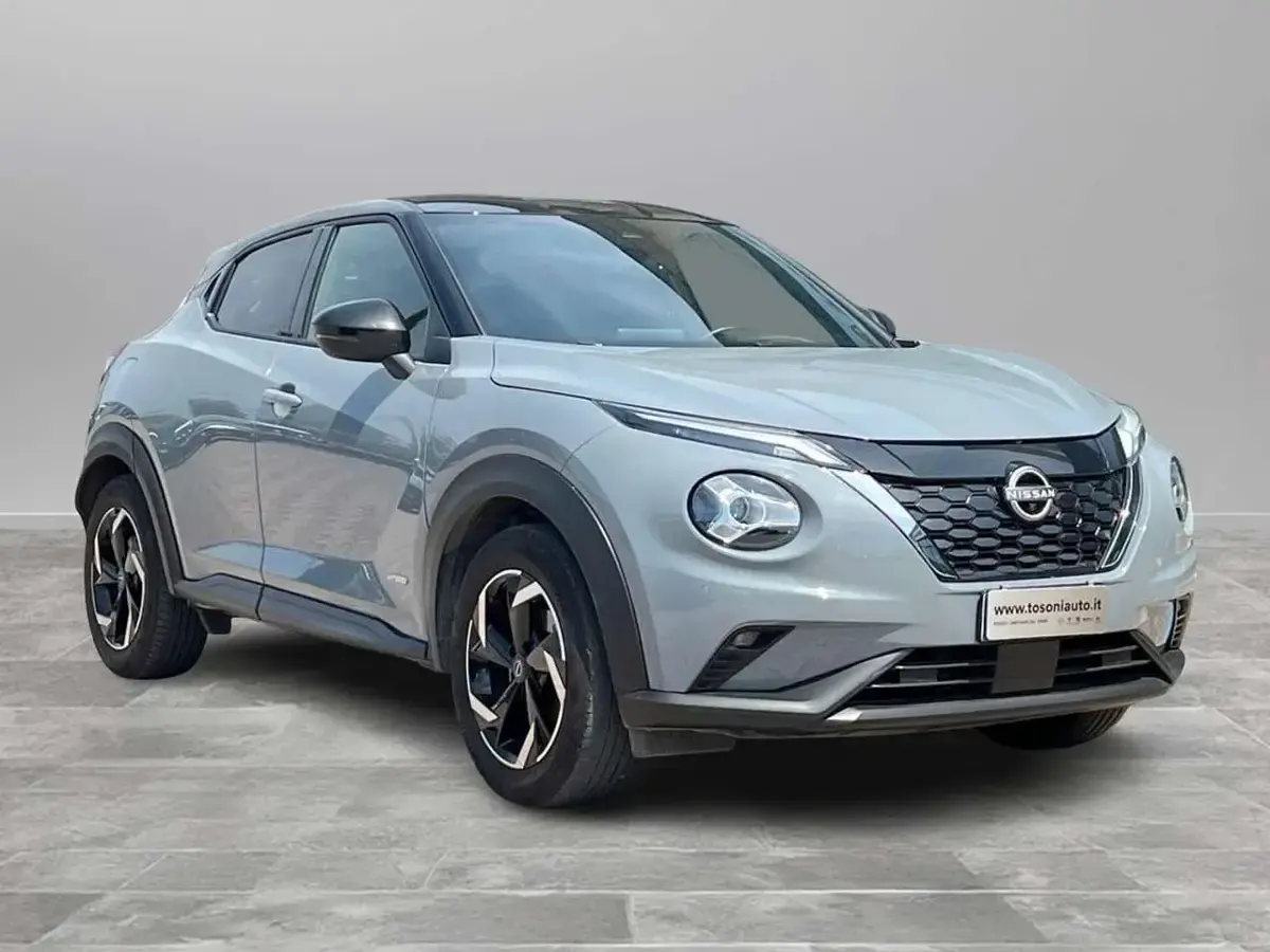 Usata Nissan Juke N-Connecta 94 CV (69 kW) 2023 Ceramic grey SUV