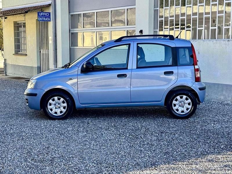 Usata Fiat Panda Active 54 CV (39 kW) 2007 Blu/azzurro Utilitaria