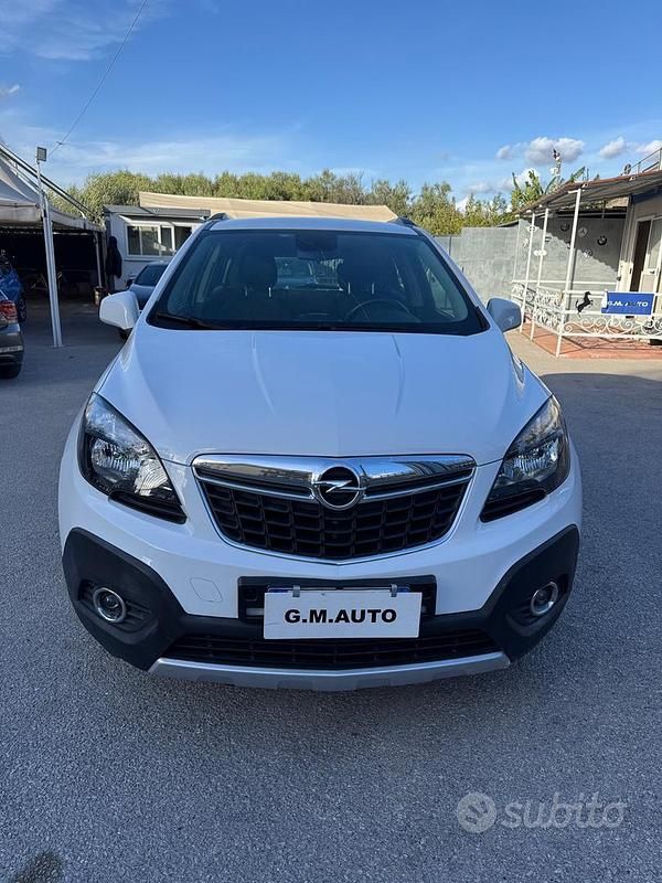 Bianco Usata 2015 Opel Mokka SUV | 7500 € (Buon prezzo) - Immagine 1/4