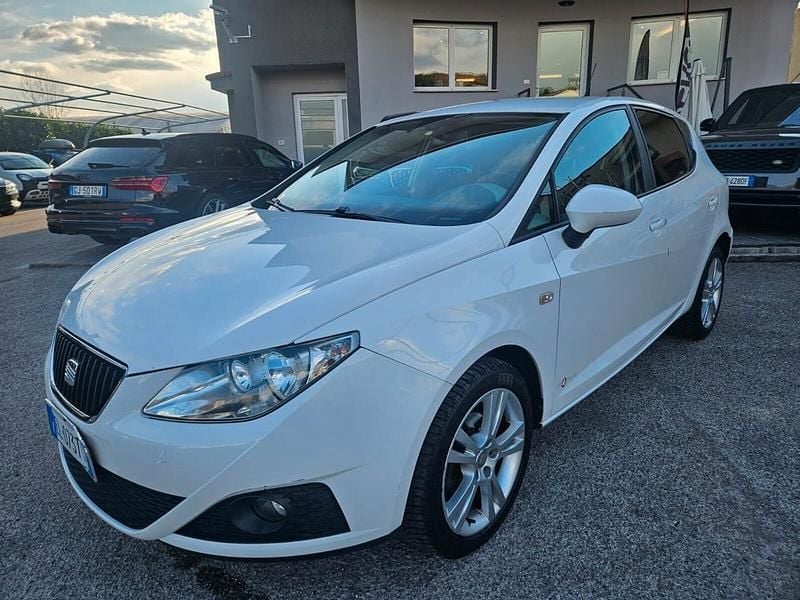 Usata Seat Ibiza Reference 75 CV (55 kW) 2012 Bianco Berlina