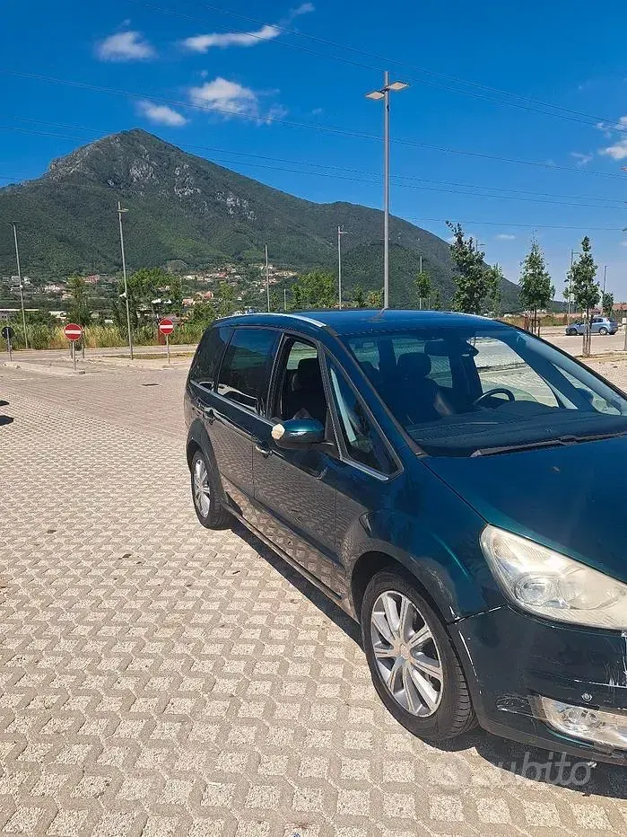 Usata Ford Galaxy 140 CV (102 kW) 2006 Verde Monovolume