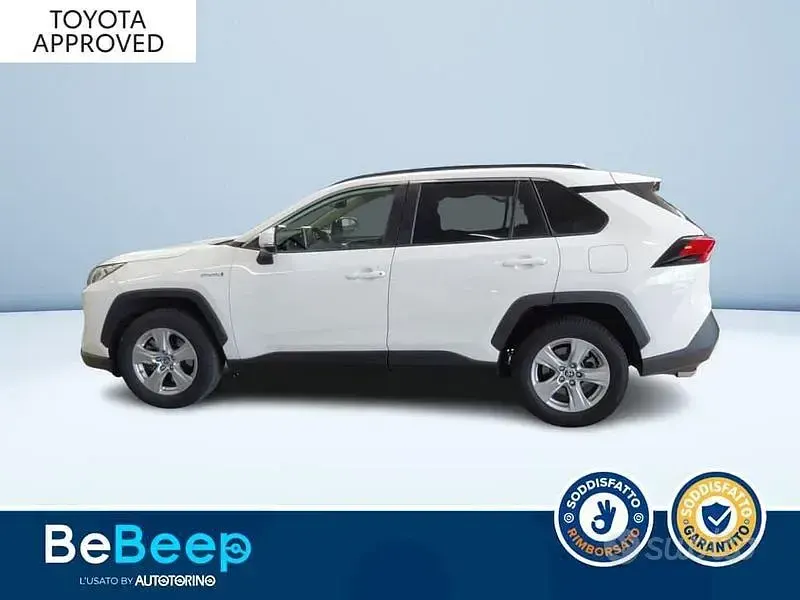 Usata Toyota RAV4 Hybrid Active 218 CV (160 kW) 2020 Bianco pastello SUV