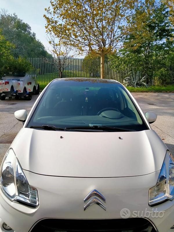 Bianco Usata 2010 Citroën C3 Tre volumi | 6000 € - Immagine 1/4
