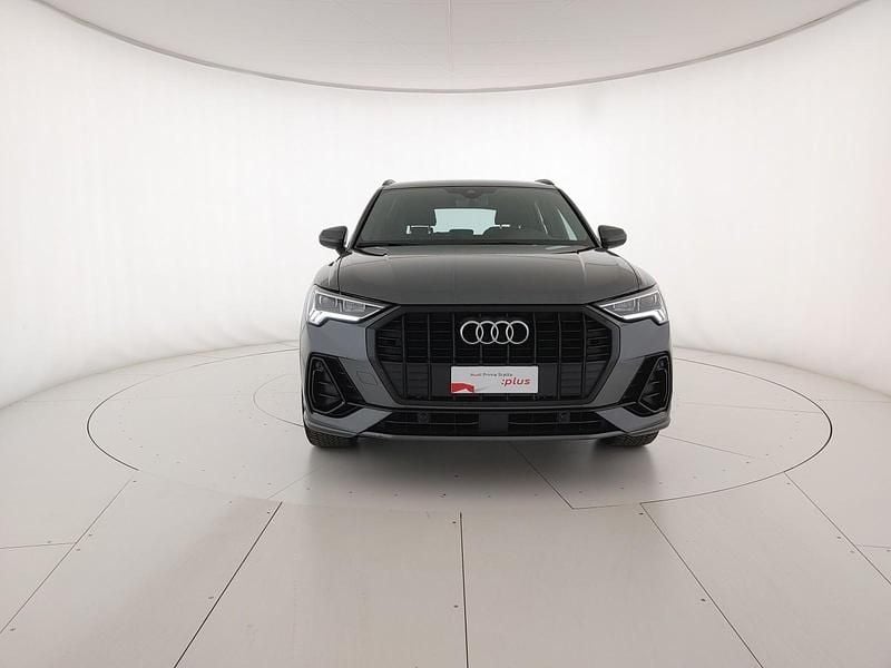 Usata Audi Q3 S-Line 150 CV (110 kW) 2023 Grigio daytona perlato SUV