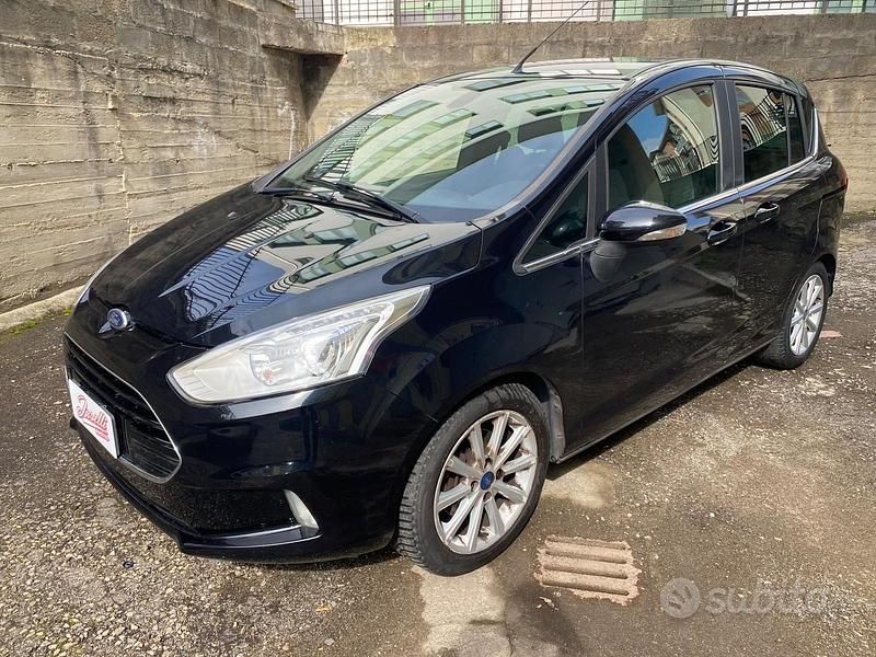 Usata Ford B-MAX Titanium 75 CV (55 kW) 2014 Nero Monovolume