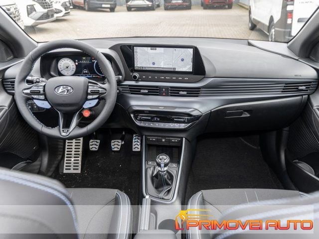 Bianco Usata 2024 Hyundai i20 N Performance Tre volumi | 33.700 € (Cara) - Immagine 1/4
