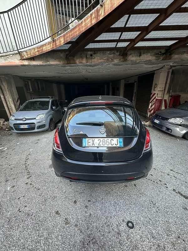 Usata Lancia Ypsilon S 95 CV (69 kW) 2014 Utilitaria
