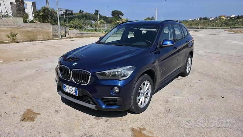 Usata BMW X1 Advantage 150 CV (110 kW) 2018 Blu/azzurro SUV