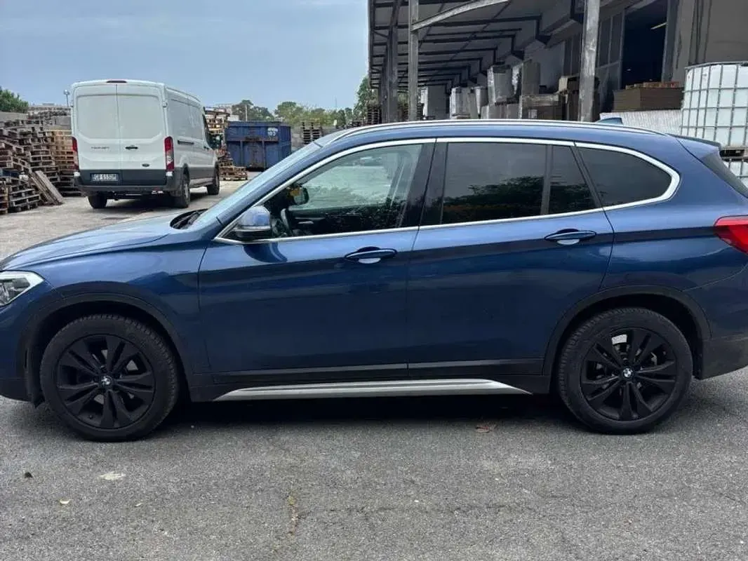 Usata BMW X1 xLine 150 CV (110 kW) 2022 Blu/azzurro SUV