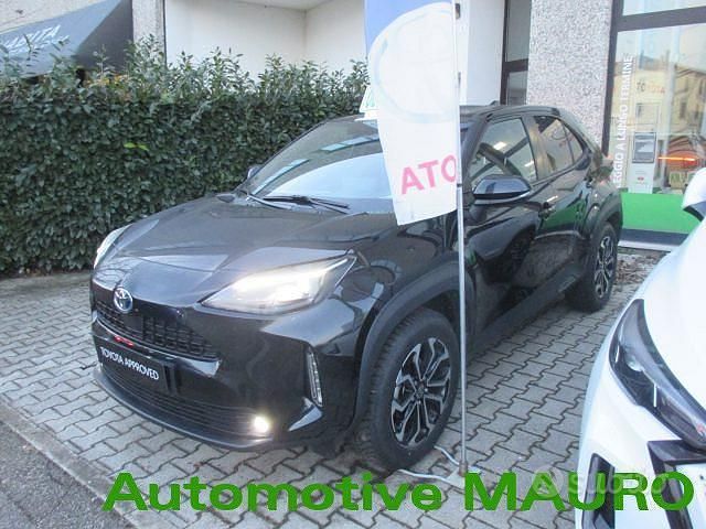 Usata Toyota Yaris Cross Trend 92 CV (67 kW) 2022 Nero SUV