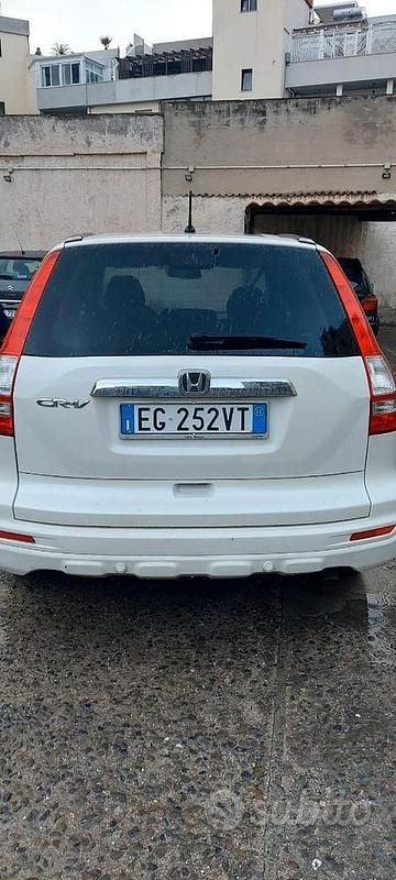 Usata Honda CR-V 2011 Bianco SUV
