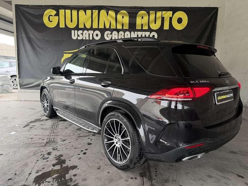 Usata Mercedes GLE300 Premium Plus 245 CV (180 kW) 2022 Nero SUV