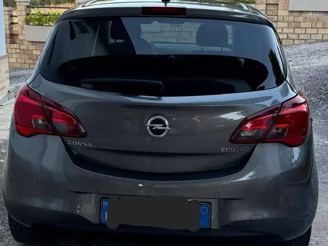 Usata Opel Corsa Edition 90 CV (66 kW) 2018 Grigio Utilitaria