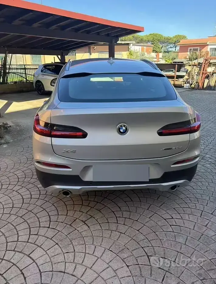 Usata BMW X4 190 CV (139 kW) 2019 Grigio SUV
