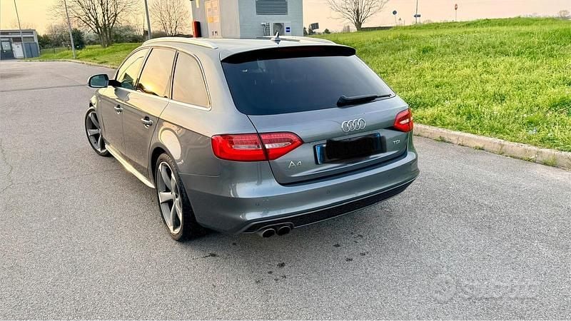 Usata Audi A4 Business 150 CV (110 kW) 2015 Grigio Station wagon