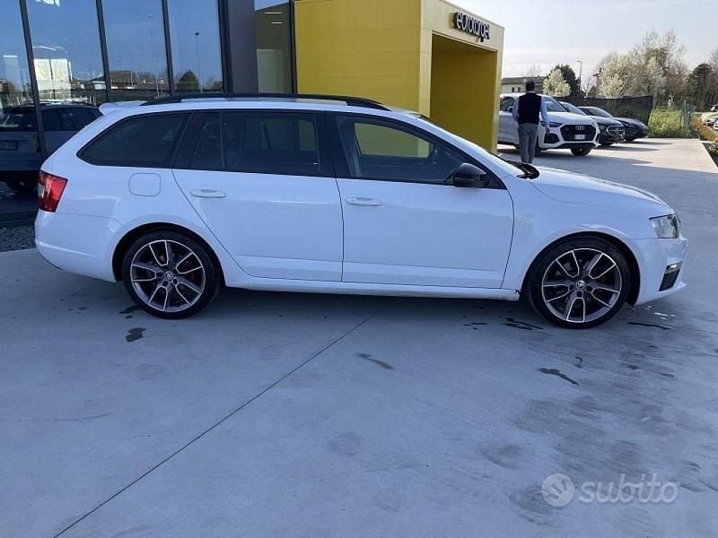 Usata Skoda Octavia RS 184 CV (135 kW) 2016 Bianco Utilitaria