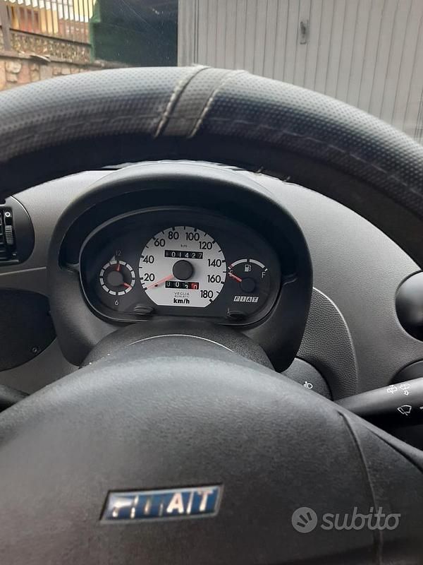 Usata Fiat 600 2000 Grigio Utilitaria