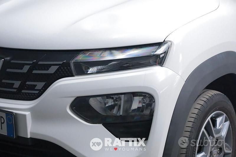 Usata Dacia Spring Comfort 33 kW (45 CV) 2021 Bianco Utilitaria