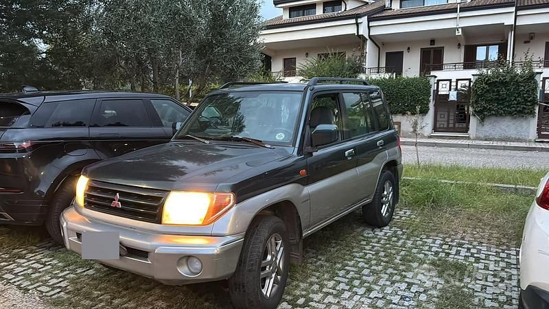 Usata Mitsubishi Pajero 114 CV (83 kW) 2004 Verde SUV