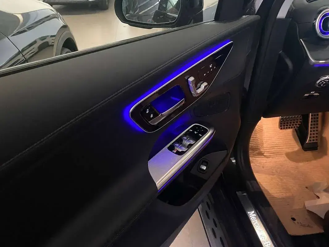 Usata Mercedes GLC220 AMG Line Premium Plus 197 CV (144 kW) 2025 Grigio SUV