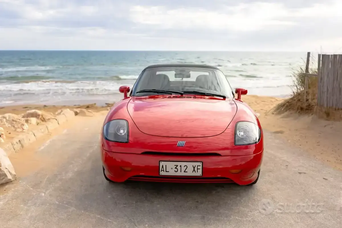 Usata Fiat Barchetta 131 CV (96 kW) 1996 Rosso Cabrio