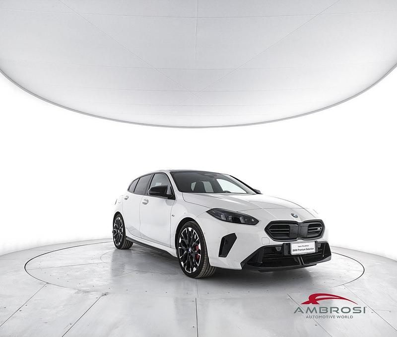 Usata BMW M135 Comfort Edition 300 CV (220 kW) 2024 Utilitaria
