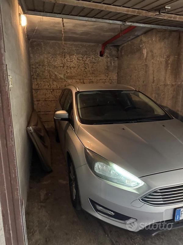 Usata Ford Focus 2016 Grigio Berlina