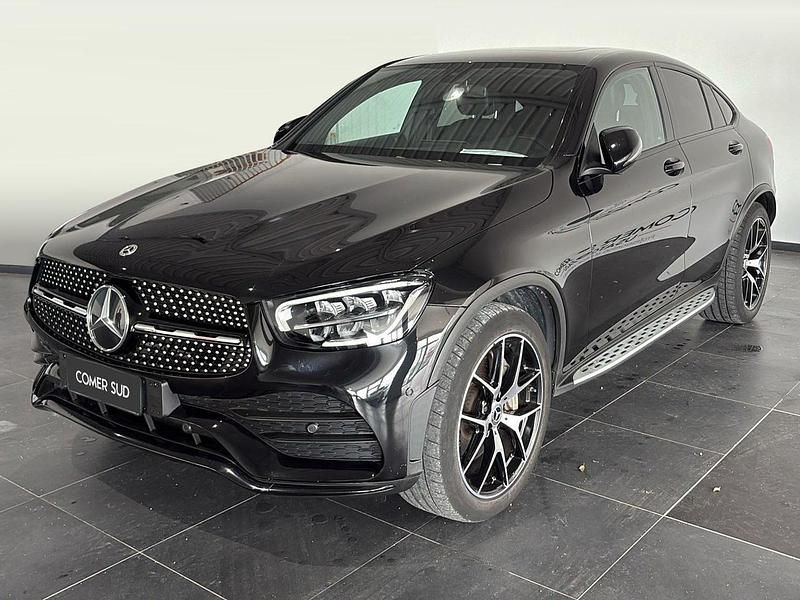 Usata Mercedes GLC300 Premium Plus 245 CV (180 kW) 2022 Nero Coupé