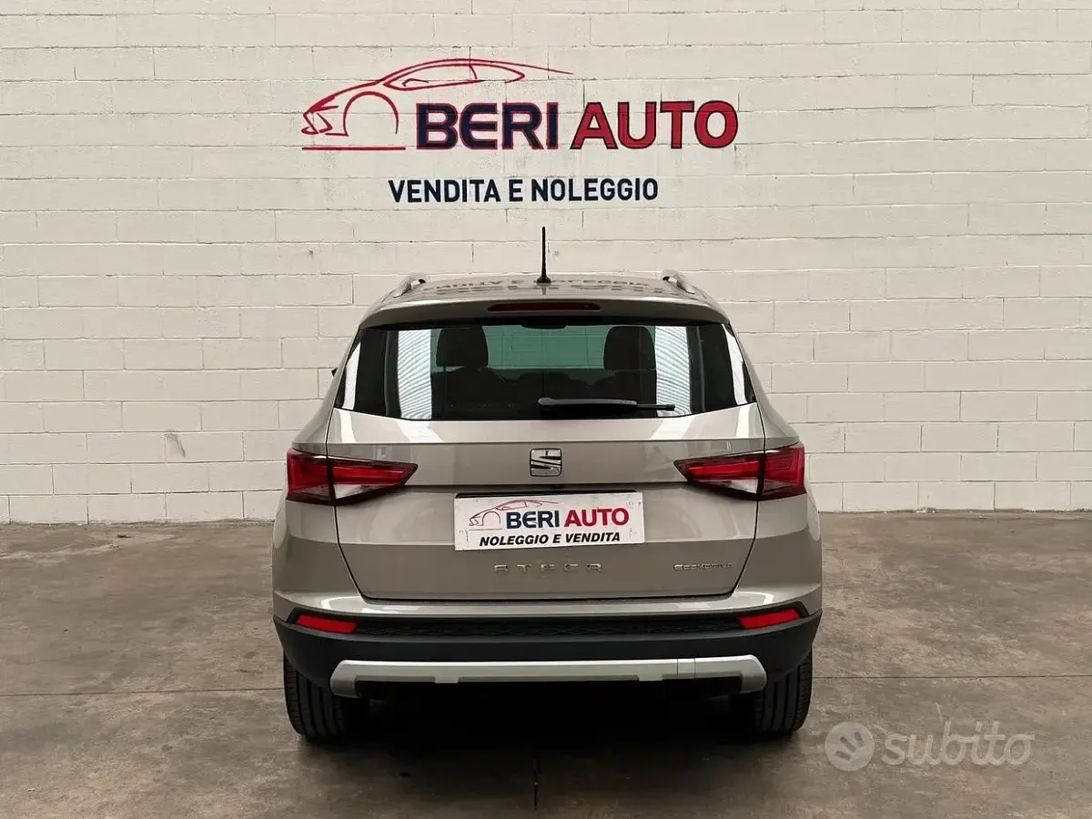 Usata Seat Ateca 116 CV (85 kW) 2017 Grigio SUV