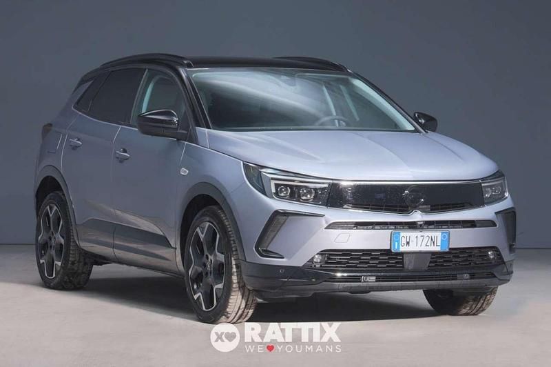 Usata Opel Grandland X S 131 CV (96 kW) 2024 Kontrast grey SUV