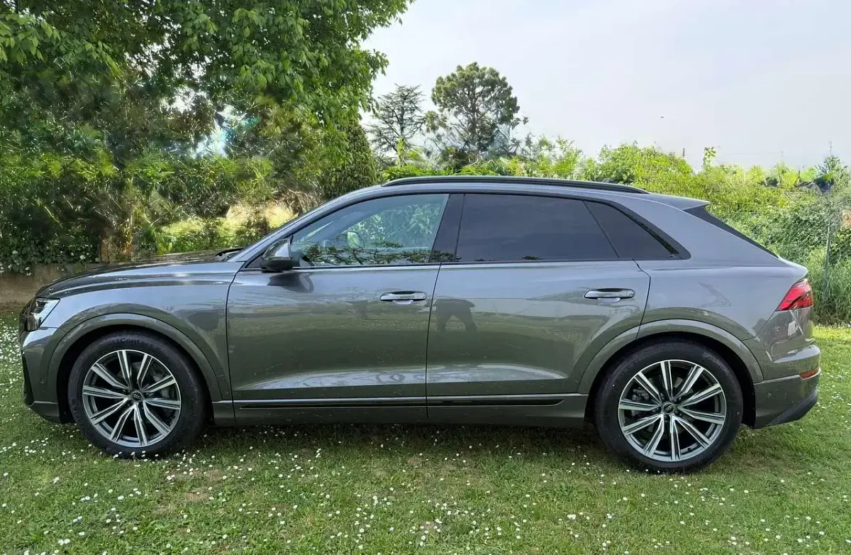 Usata Audi Q8 231 CV (169 kW) 2025 Nero SUV
