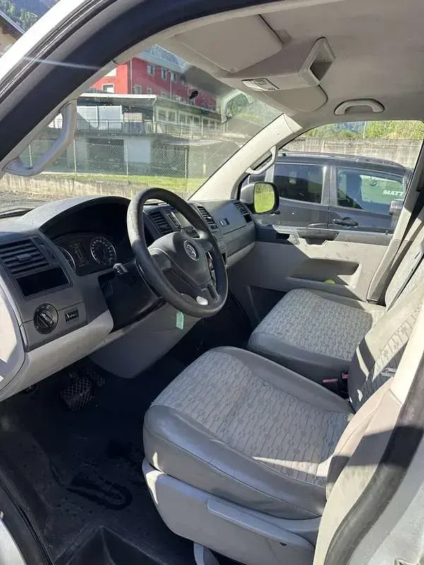 Usata VW T5 179 CV (131 kW) 2013 Argento Furgone