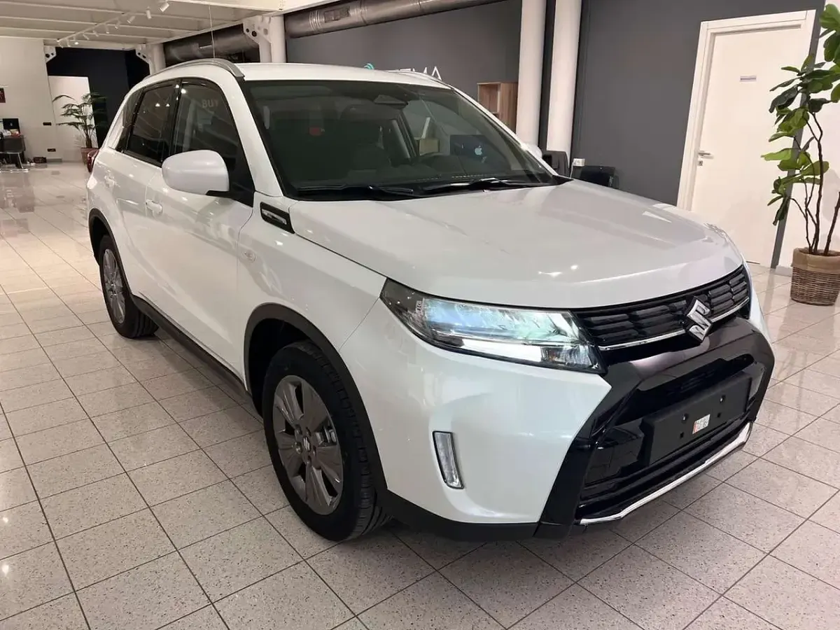 Nuova Suzuki Vitara Cool 129 CV (94 kW) 2025 Grigio SUV