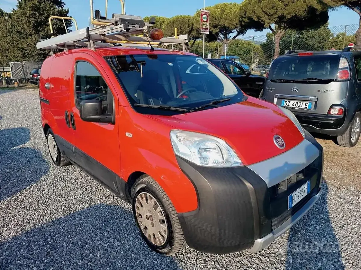 Usata Fiat Fiorino 80 CV (58 kW) 2016 Rosso Monovolume