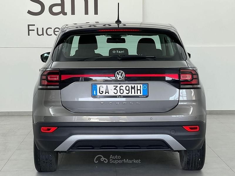 Usata VW T-Cross 95 CV (69 kW) 2020 Grigio SUV