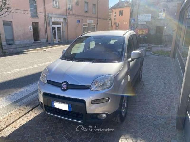Usata Fiat Panda 4x4 75 CV (55 kW) 2014 Argento Utilitaria