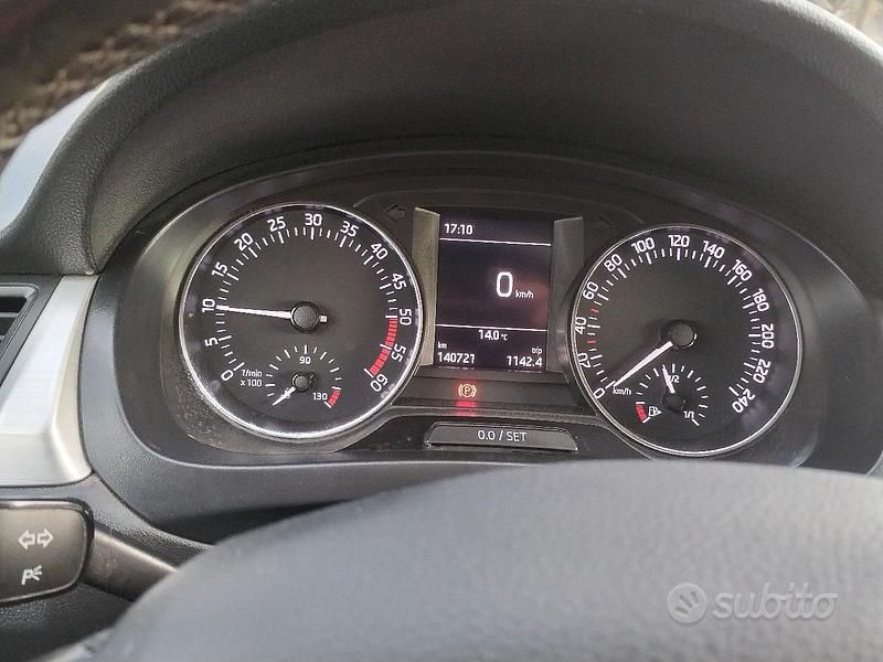 Usata Skoda Rapid Ambition 116 CV (85 kW) 2017 Utilitaria