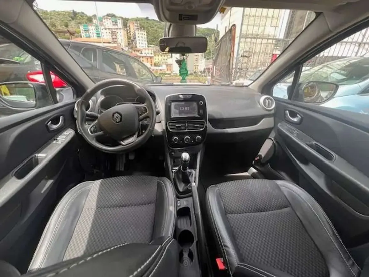 Usata Renault Clio IV 90 CV (66 kW) 2018 Grigio Berlina