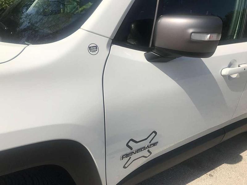 Usata Jeep Renegade Limited 120 CV (88 kW) 2019 Bianco SUV