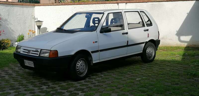 Usato 1991 Fiat Uno 1.0 Benzin 45 CV (2.000 €)