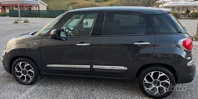 Usata Fiat 500L Pop Star 95 CV (69 kW) 2017 Nero Monovolume