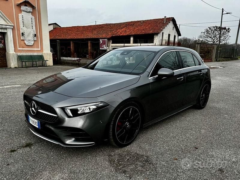 Usata Mercedes A200 150 CV (110 kW) 2018 Grigio Berlina